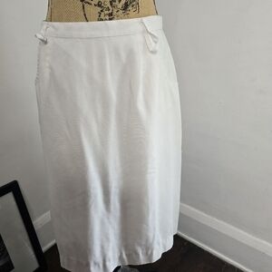 Vintage White Midi Skirt / Career Business Casual Classic
